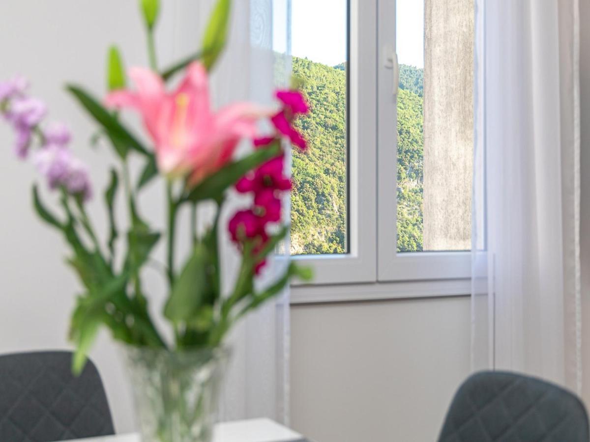 Apartment Matea Mokošica エクステリア 写真